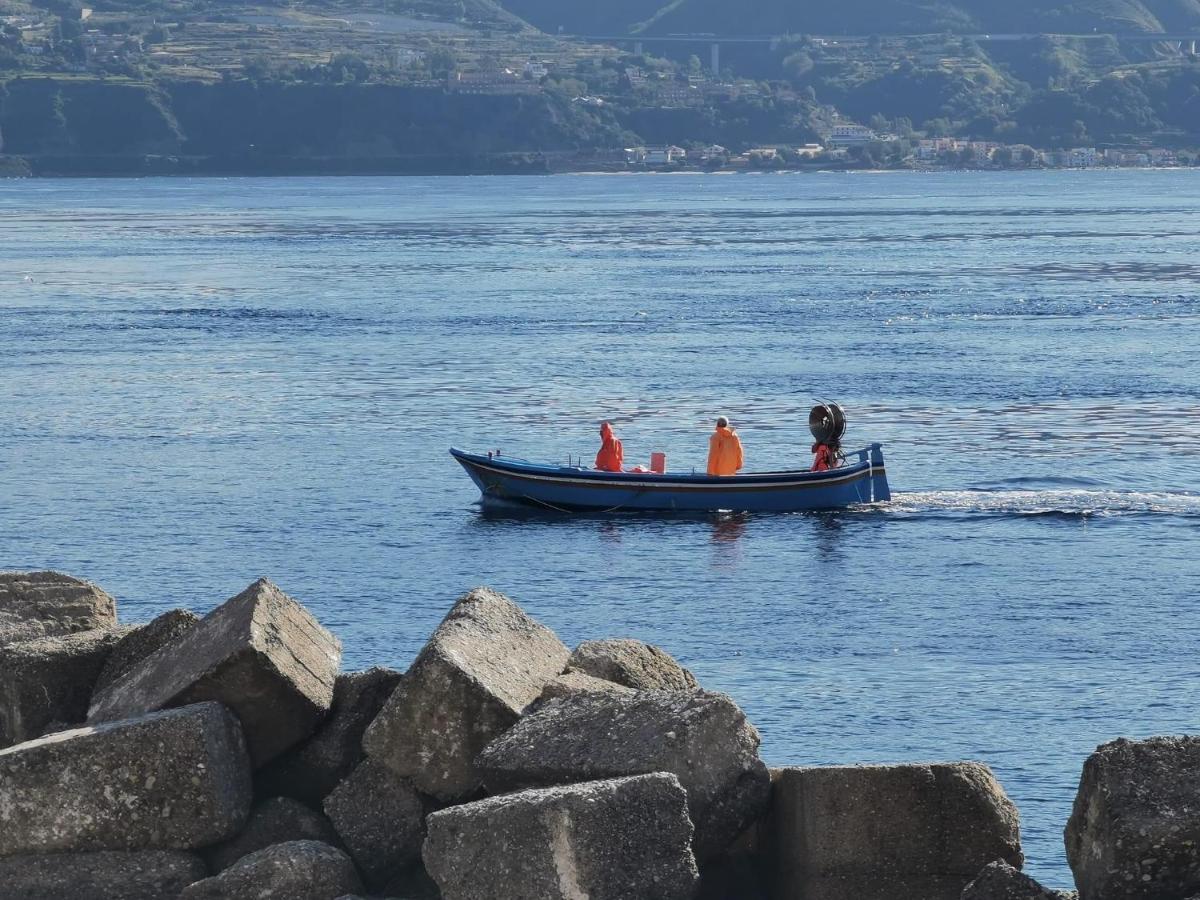 Casa Azzurra Apartman Messina Kültér fotó